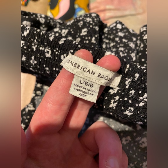 AE Black Ditsy Flower Ruched Flutter-Sleeve Mini Dress - Picture 8 of 9